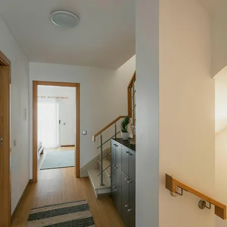 Feriehus 86 - Meeras Surf House