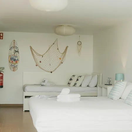 Feriehus 86 - Meeras Surf House *